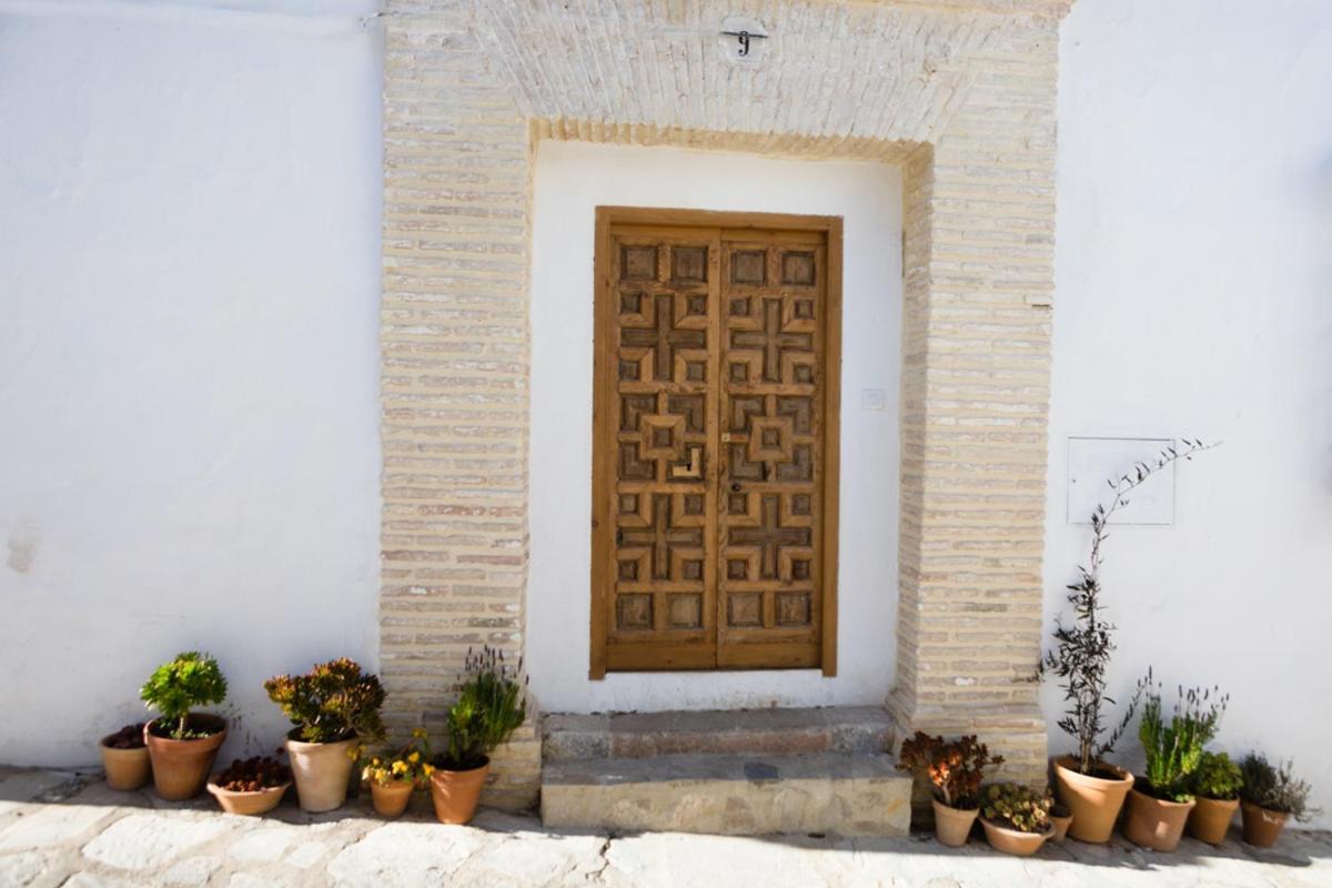 Casa De Los Cuadros Villaluenga Del Rosario Bagian luar foto