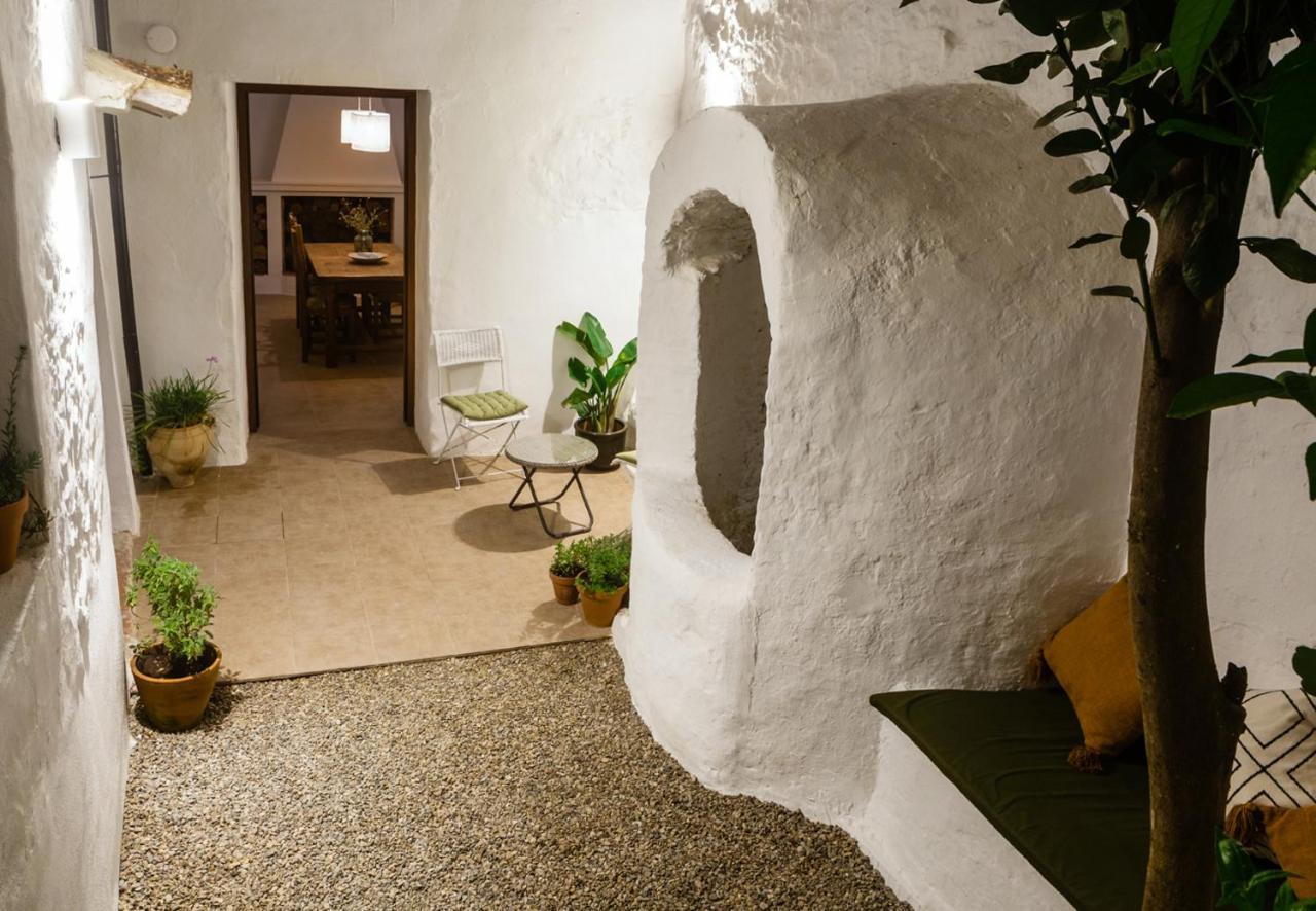Casa De Los Cuadros Villaluenga Del Rosario Bagian luar foto